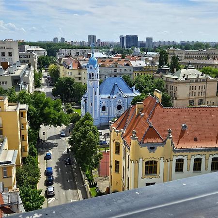 Panorama View Design Apt In Old Town - Free Parking Bratislava Extérieur photo