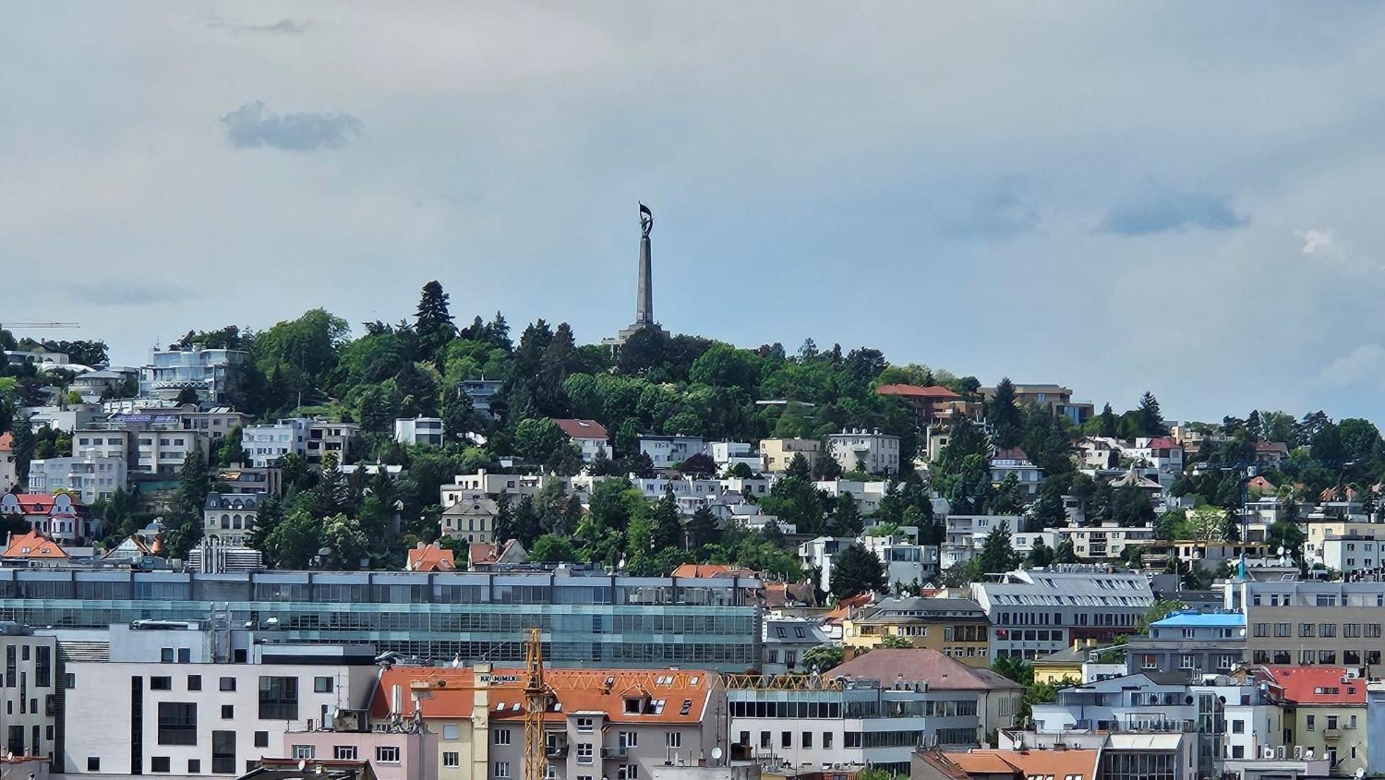 Panorama View Design Apt In Old Town - Free Parking Bratislava Extérieur photo